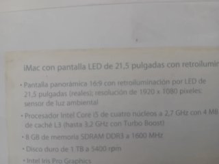Caja iMac Apple 21,5 pulgadas. Protección interior