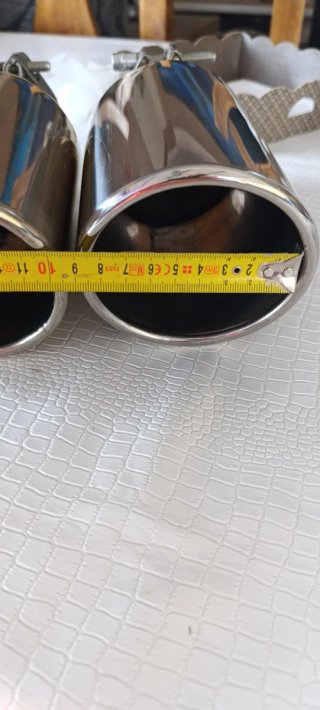 2 Colas de Escape Acero Inoxidable poco uso