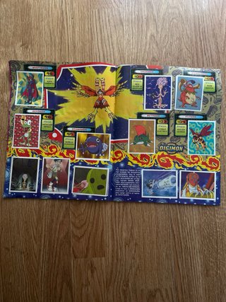 Álbum de cromos Digimon Panini