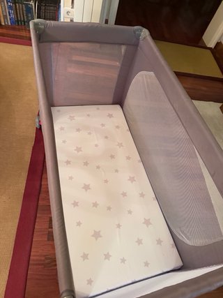 Cuna de viaje plegable