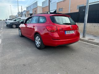 Opel Astra 2012