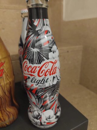 Bottiglie Coca-Cola Light da Collezione Stilisti