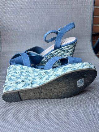 Sandalias cuña azul talla 38