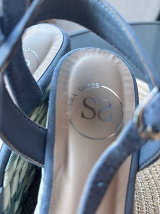 Sandalias cuña azul talla 38