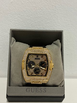 Reloj Guess Dorado con Diamantes