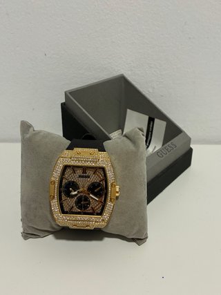 Reloj Guess Dorado con Diamantes