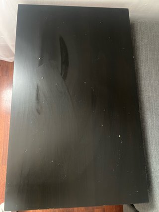 Mesa de centro negra de madera