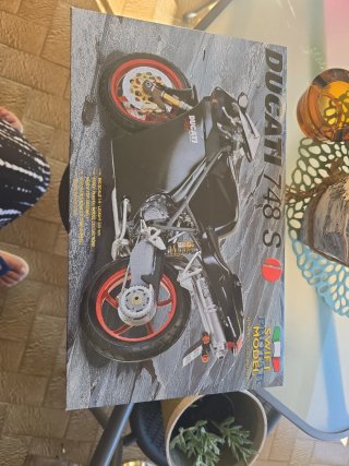 Modellismo Protar 1/9 Ducati 748 S