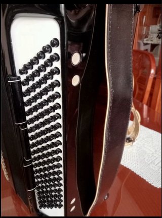 Acordeón Hohner Atlantic IV de Luxe.