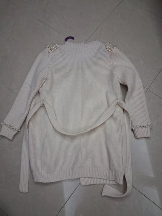 Cappottino bianco con perle