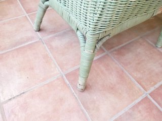 Conjunto terraza mesa y sillas mimbre color verde