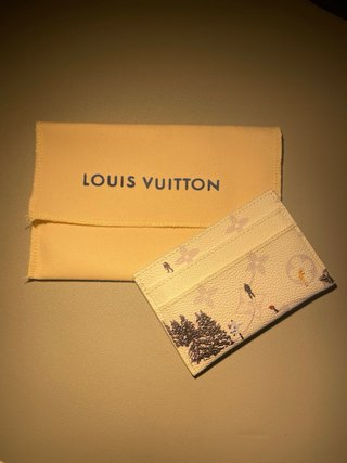 Tarjetero Louis Vuitton Blanco Estampado Invierno