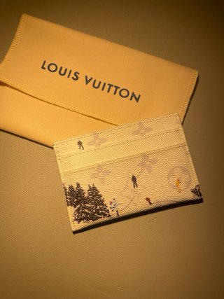 Tarjetero Louis Vuitton Blanco Estampado Invierno