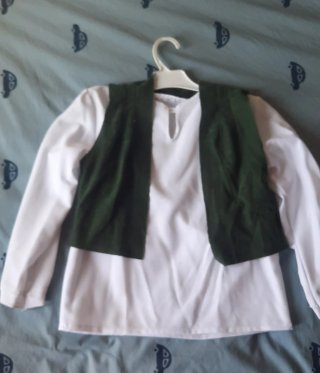 Traje medieval niño. Talla 7-9 años