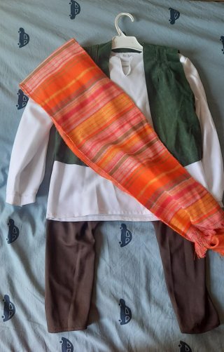 Traje medieval niño. Talla 7-9 años
