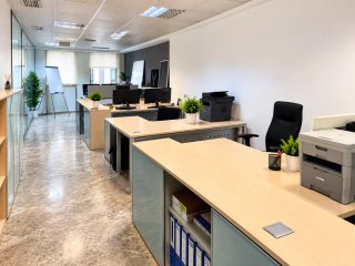 OFICINA COMPLETA | 4 puestos + armarios + sillas