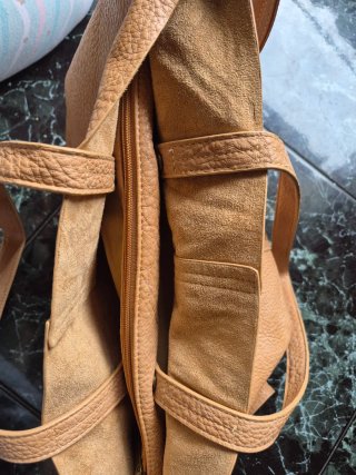 Bolso tote piel y tela color coñac