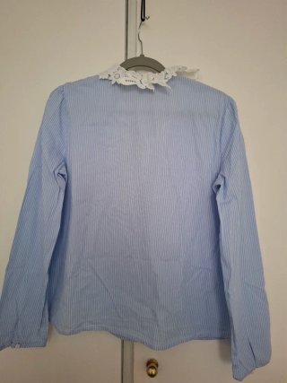 Blusa Zara Rayas con Encaje