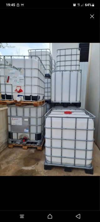 Contenedor GRG de plástico