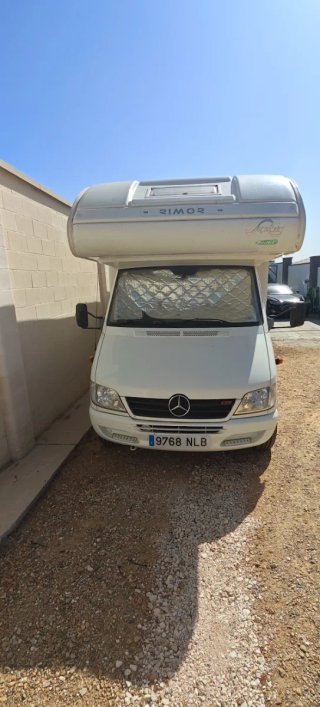 Autocaravana Capuchina Mercedes Rimor