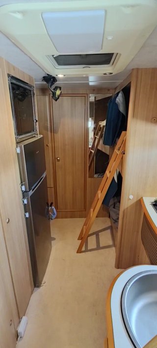 Autocaravana Capuchina Mercedes Rimor