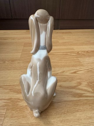 Perro de porcelana NAO