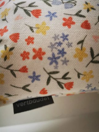 Muda fraldas Vertbaudet floral