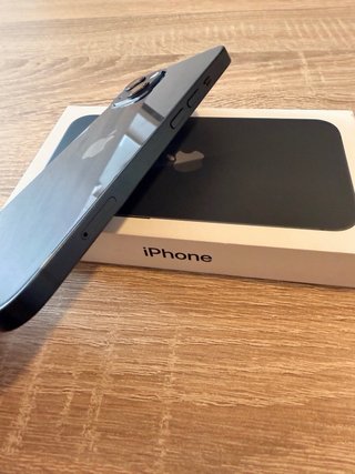 iPhone 13 128GB Medianoche