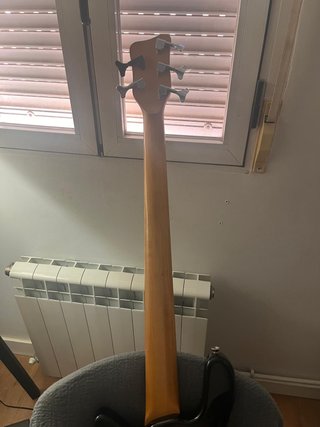 Bajo Warwick Rockbass 5 cuerdas