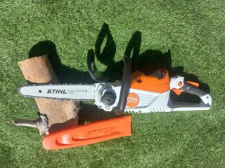 Motosierra y Desbrozadora Stihl