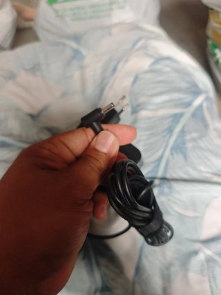Adaptador de Corriente Asus Negro