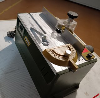 Fresadora de precisión Proxxon
