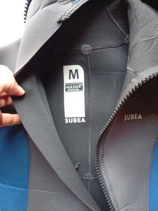 Traje de neopreno SUBEA con capucha