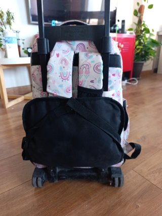 Mochila Totto con ruedas Arco Iris