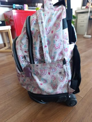 Mochila Totto con ruedas Arco Iris