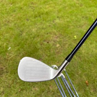 Juego de Hierros TaylorMade Qi Golf