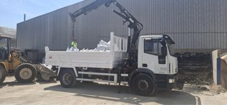Camión grúa basculante Iveco Eurocargo