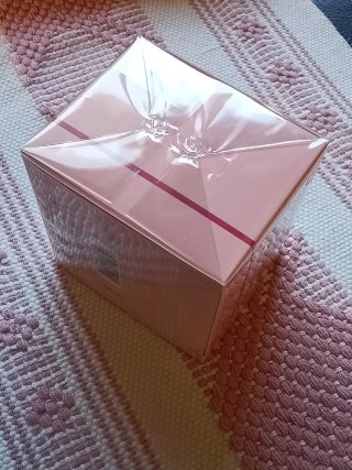 Perfume DKNY EAU SO BLUSH