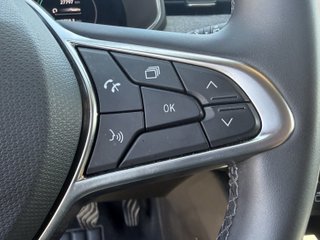 CUOTA 240€ - Renault Clio 2025 techno EcoG 100cv