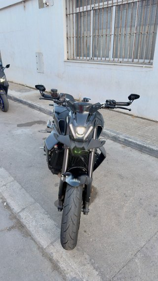 Yamaha MT-09 A2 2024 Negra