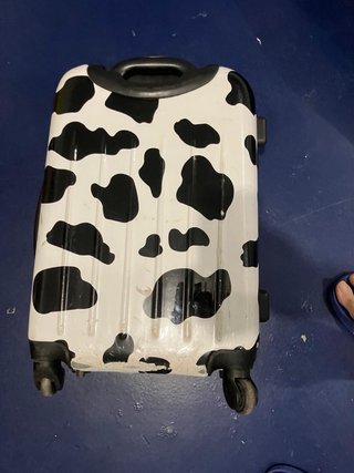 Incluye bolsa regalo Maleta vaca BAOLI 48x20x34,5