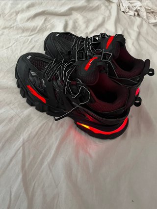 Balenciaga track led