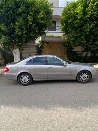 Mercedes-Benz Clase E 2004
