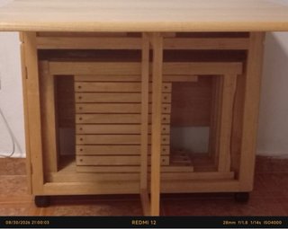 Mesa plegable con 4 sillas
