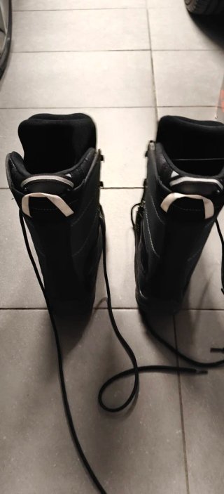 Scarponi Snowboard Uomo Taglia 39