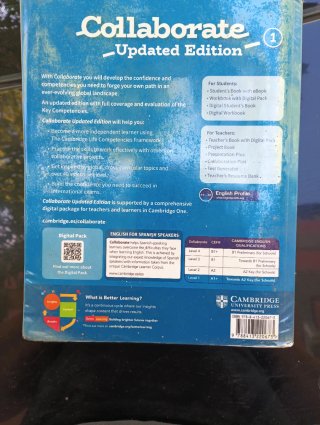Hola vengo libro de inglés de ejercicios para 3