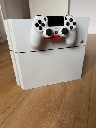 PS4 Blanca + Gran Turismo Sport