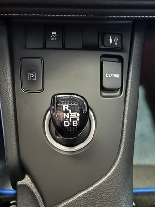MUY CUIDADO!!! TOYOTA AURIS HIBRIDO S.T. FEEL