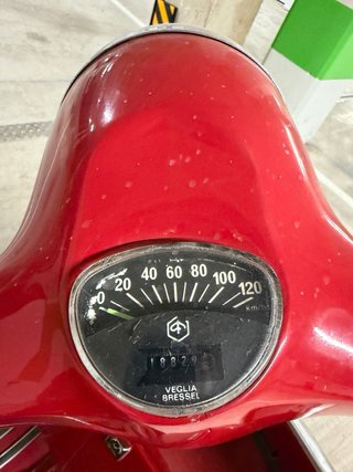 Vespa PX 125 Roja