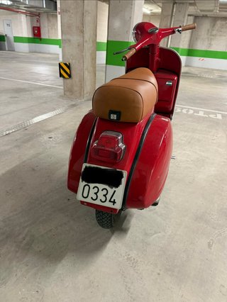 Vespa PX 125 Roja